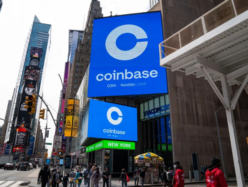 Ex-Coinbase manager charged by U.S.