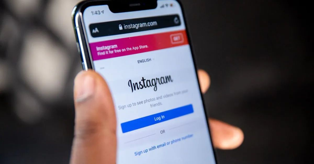 Instagram Brings Algorithm